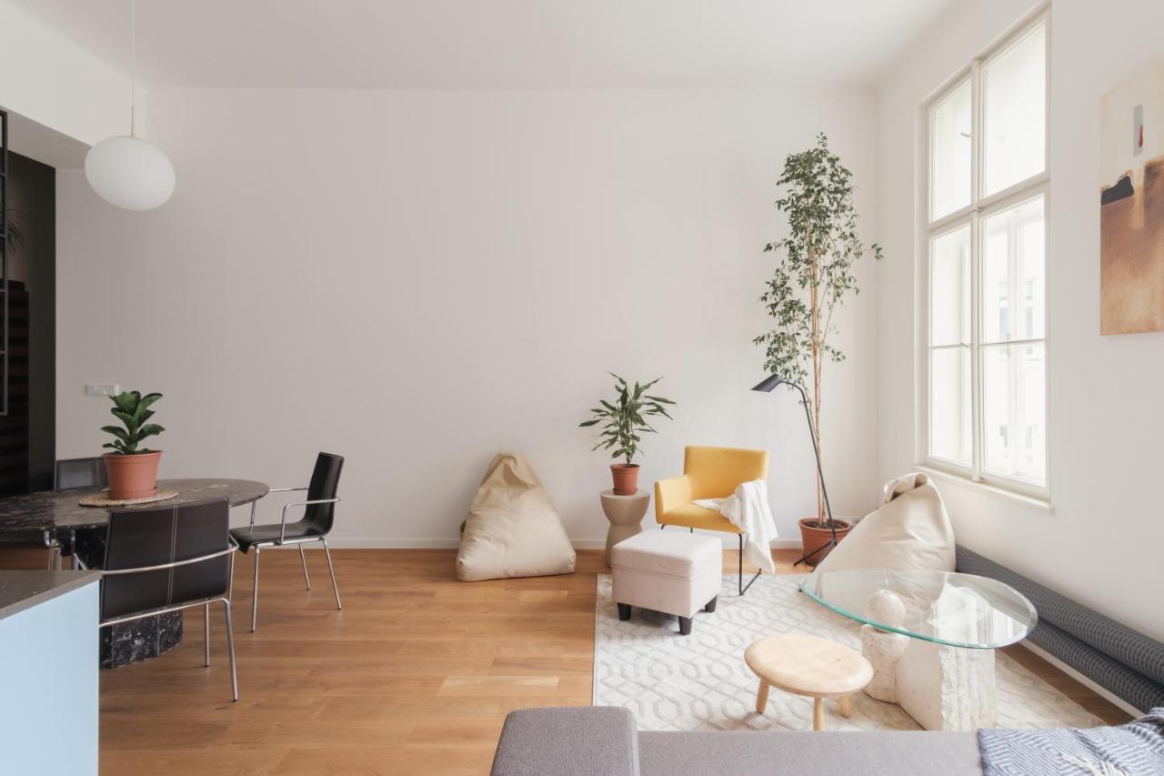 Prague Days - Spacious Designer Studios In City Center - Powder Tower Экстерьер фото