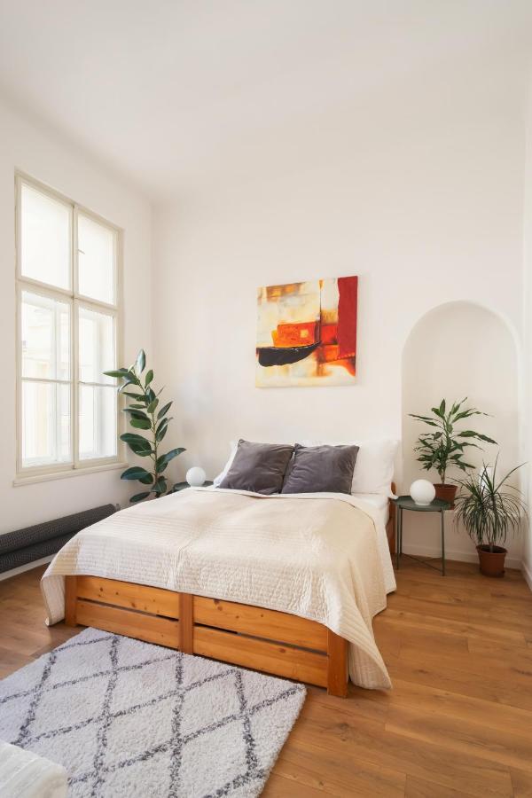 Prague Days - Spacious Designer Studios In City Center - Powder Tower Экстерьер фото